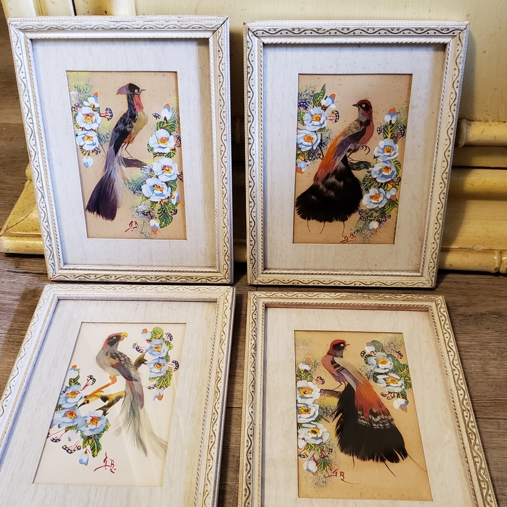 Vintage Mexican Bird Feather Art 1940's